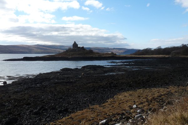 Caisteal Nan Con overlooking the Sound of Mull