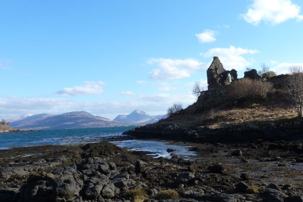 Another view of Caisteal Nan Con