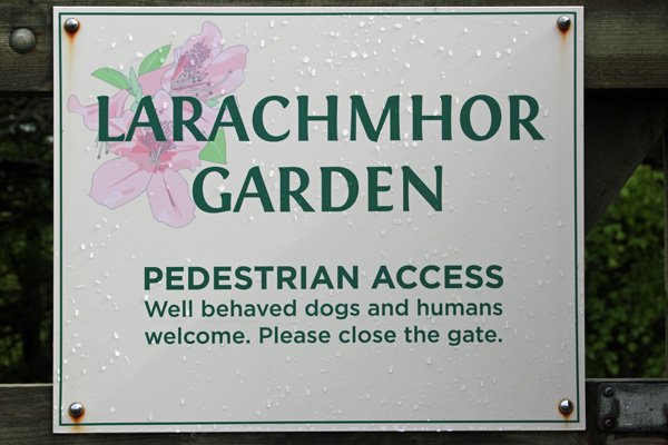 Larachmhor Gardens - well behaved dogs and humas welcome