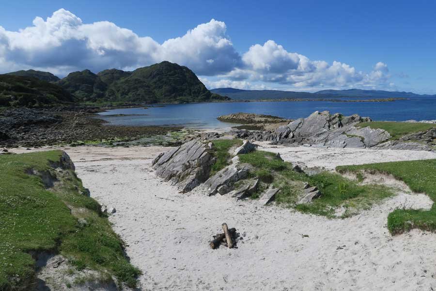 Smirisary Beach
