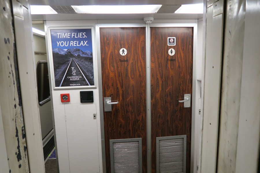 The Caledonian Sleeper - loos