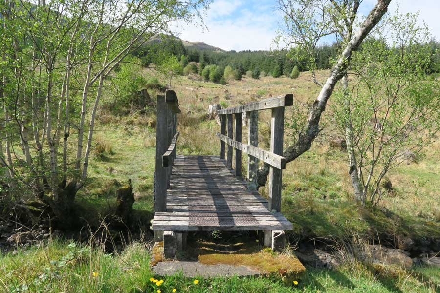 Aoineadh Mor - the bridge to the far side of the settlement