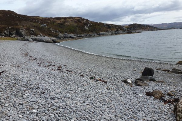 Camas Ghaoideil shingle beach