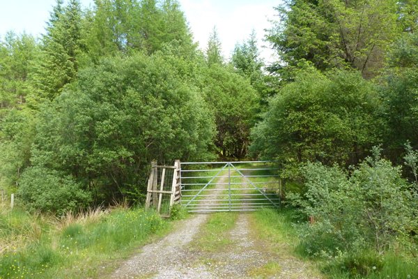 The start of the walk on the outskirts of Acharacle 