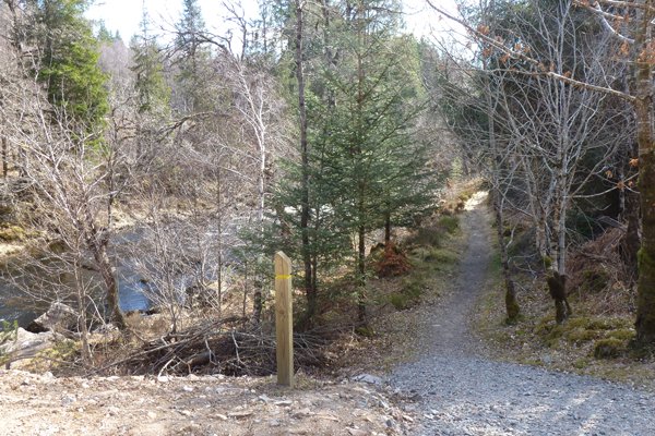 The start of the Alt na Cailliche Trail