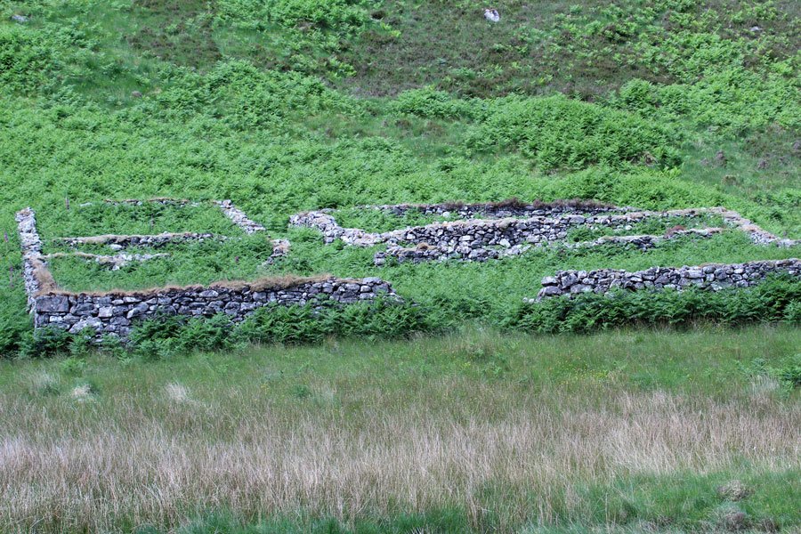 Loch Mama Walk