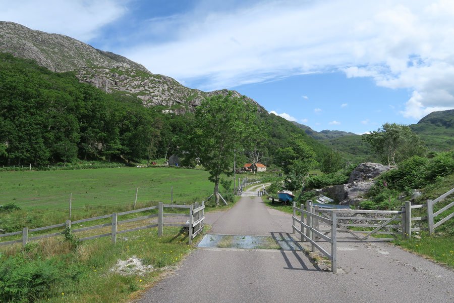 Loch Mama Walk