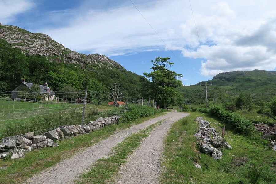 Loch Mama Walk