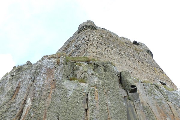 Mingary castle perched on granophyre sill