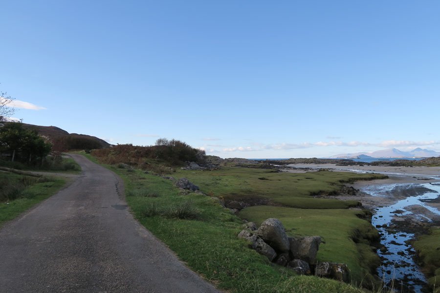 Portuairk and Bay MacNeil Walk