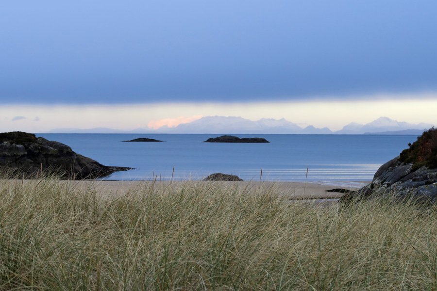 One of the bays accessible from The Singing Sands Walk