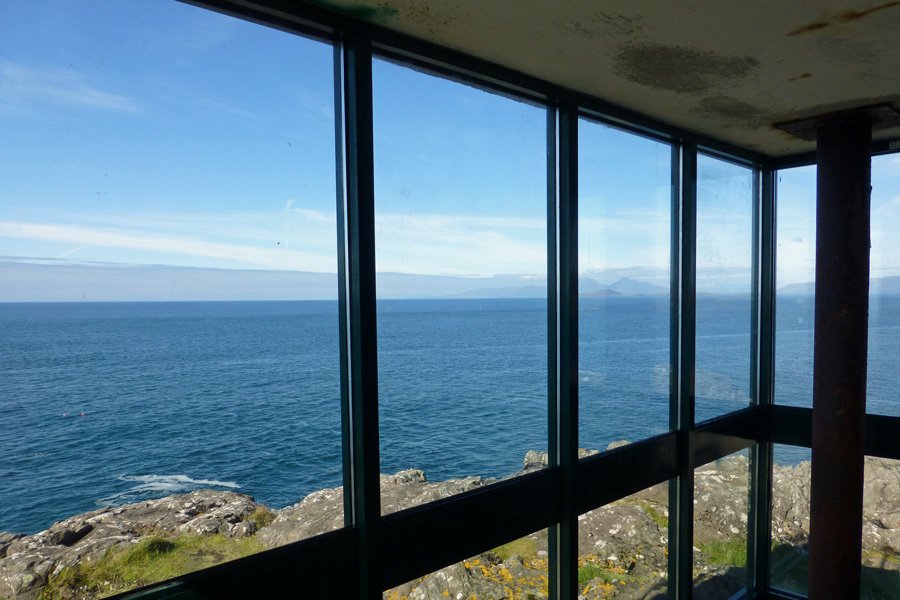 Looking for seabirds at Ardnamurchan Point